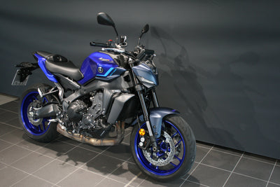 YAMAHA MT 09