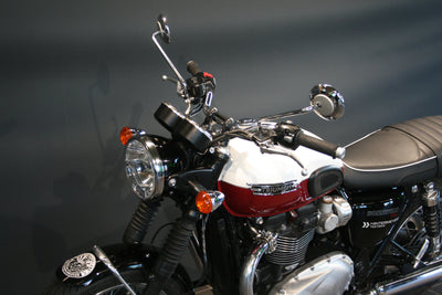 TRIUMPH BONNEVILLE T120