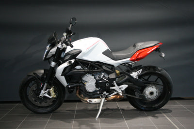 MV AGUSTA BRUTALE 800