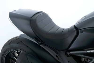 DUCATI DIAVEL DARK