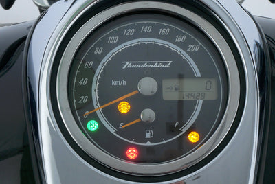 TRIUMPH THUNDERBIRD COMMANDER 1700