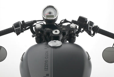 MOTO GUZZI V9 BOBBER