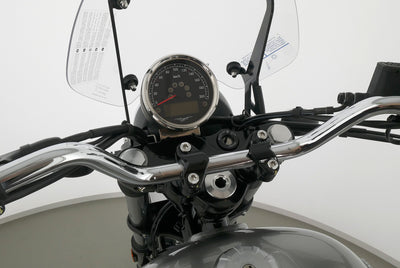 MOTO GUZZI V9 ROAMER