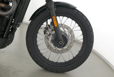 TRIUMPH STREET SCRAMBLER 900