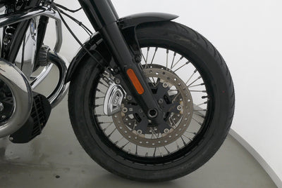 BMW R 18