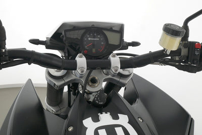 HUSQVARNA NUDA 900