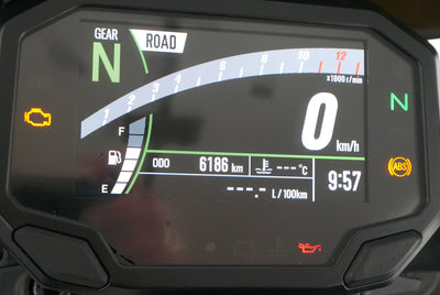 KAWASAKI Z 900 PERFORMANCE