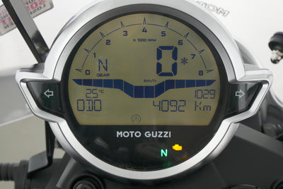MOTO GUZZI V7 IV STONE