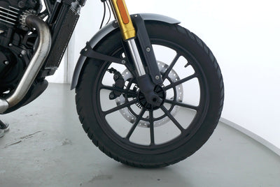 TRIUMPH SCRAMBLER 400 X