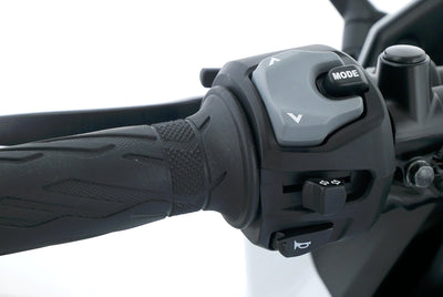 SUZUKI GSX 8 R POWER EDITION