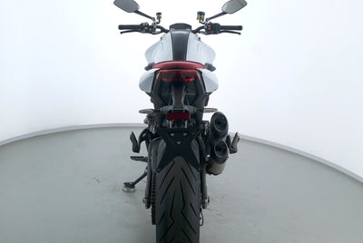 DUCATI MONSTER 937