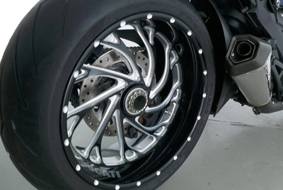 DUCATI DIAVEL CROMO