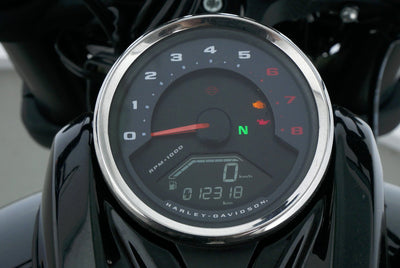 HARLEY DAVIDSON SOFTAIL FAT BOB 114