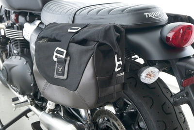 TRIUMPH STREET TWIN 900