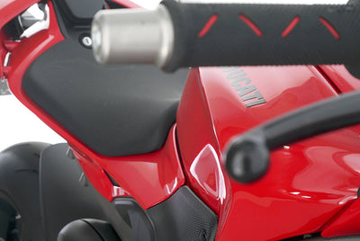 DUCATI STREETFIGHTER V4