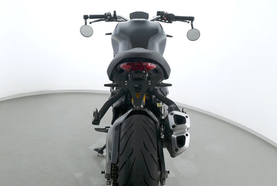DUCATI MONSTER 821