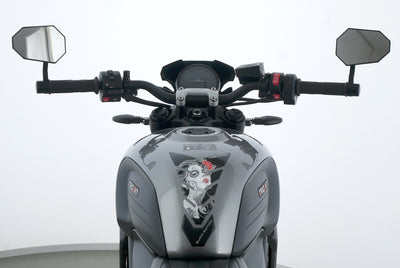 TRIUMPH TRIDENT 660