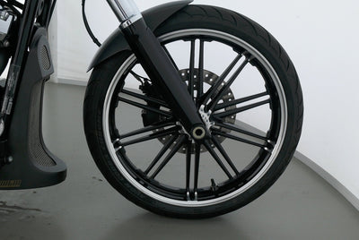 HARLEY DAVIDSON SOFTAIL BREAKOUT 114