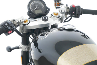 TRIUMPH BONNEVILLE BOBBER TFC