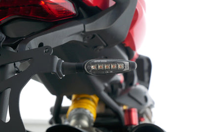DUCATI MONSTER 821 STRIPE