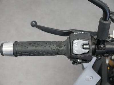 SUZUKI GSX S 1000 POWER EDITION