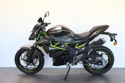 KAWASAKI Z125