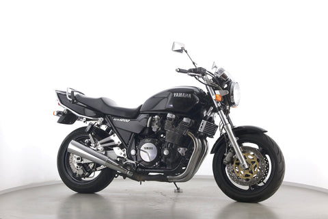 YAMAHA XJR 1200