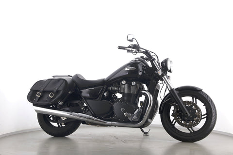 TRIUMPH THUNDERBIRD 1700 STORM