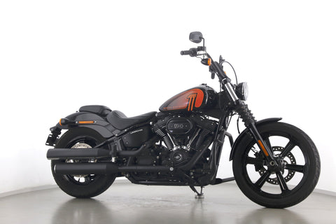 HARLEY DAVIDSON SOFTAIL STREET BOB 114