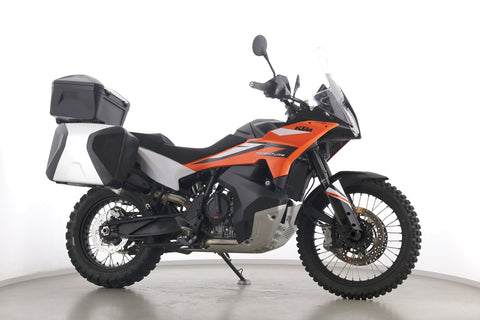 KTM 890 ADVENTURE