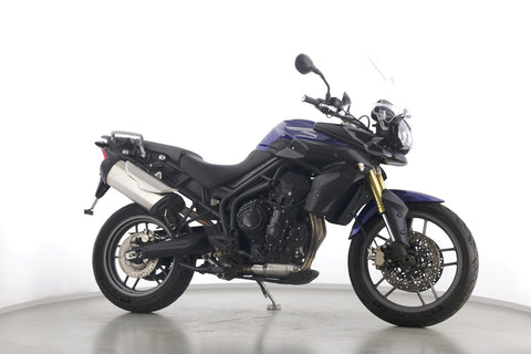 TRIUMPH TIGER 800
