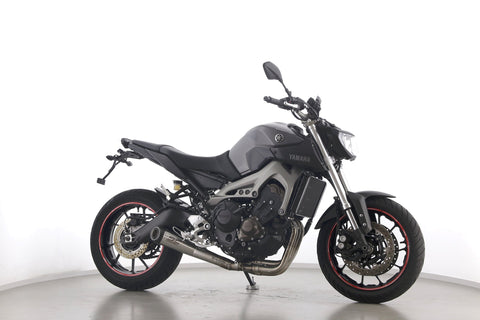 YAMAHA MT 09
