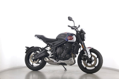 TRIUMPH TRIDENT 660