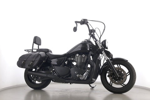 TRIUMPH THUNDERBIRD 1700 STORM