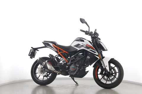 KTM DUKE 125