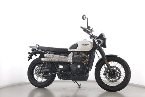 TRIUMPH SCRAMBLER 900